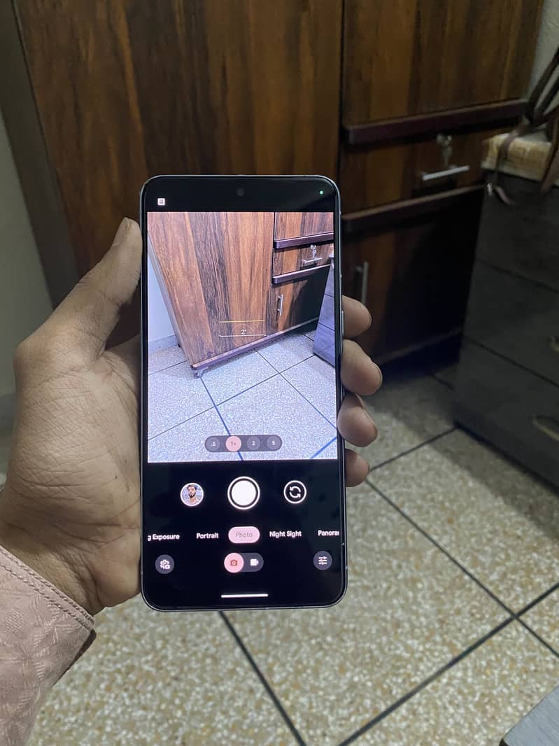 Google Pixel 8 Pro 6