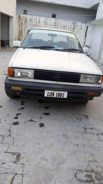 Nissan Sunny 1989