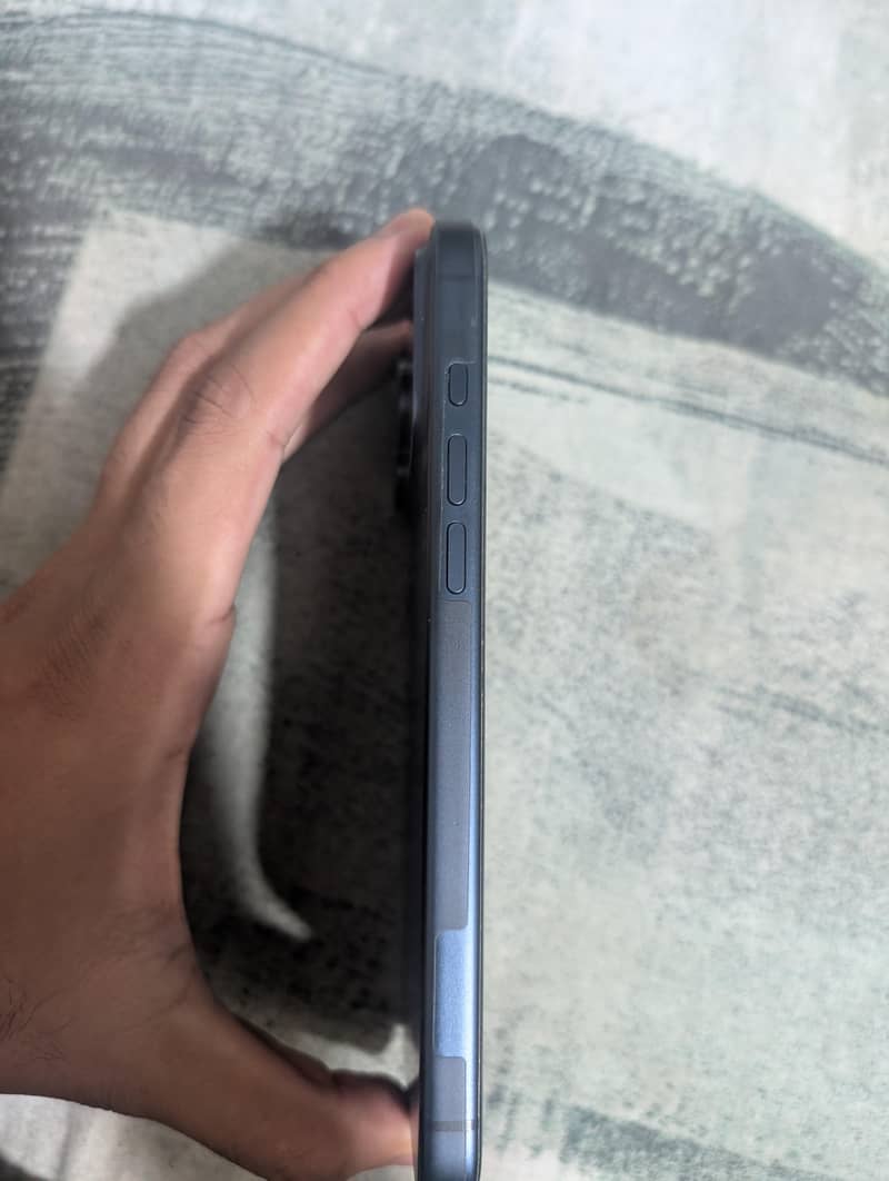 Apple iPhone 17 Pro Max 3