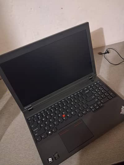 Lenovo ThinkPad i3 8GB RAM 128GB SSD