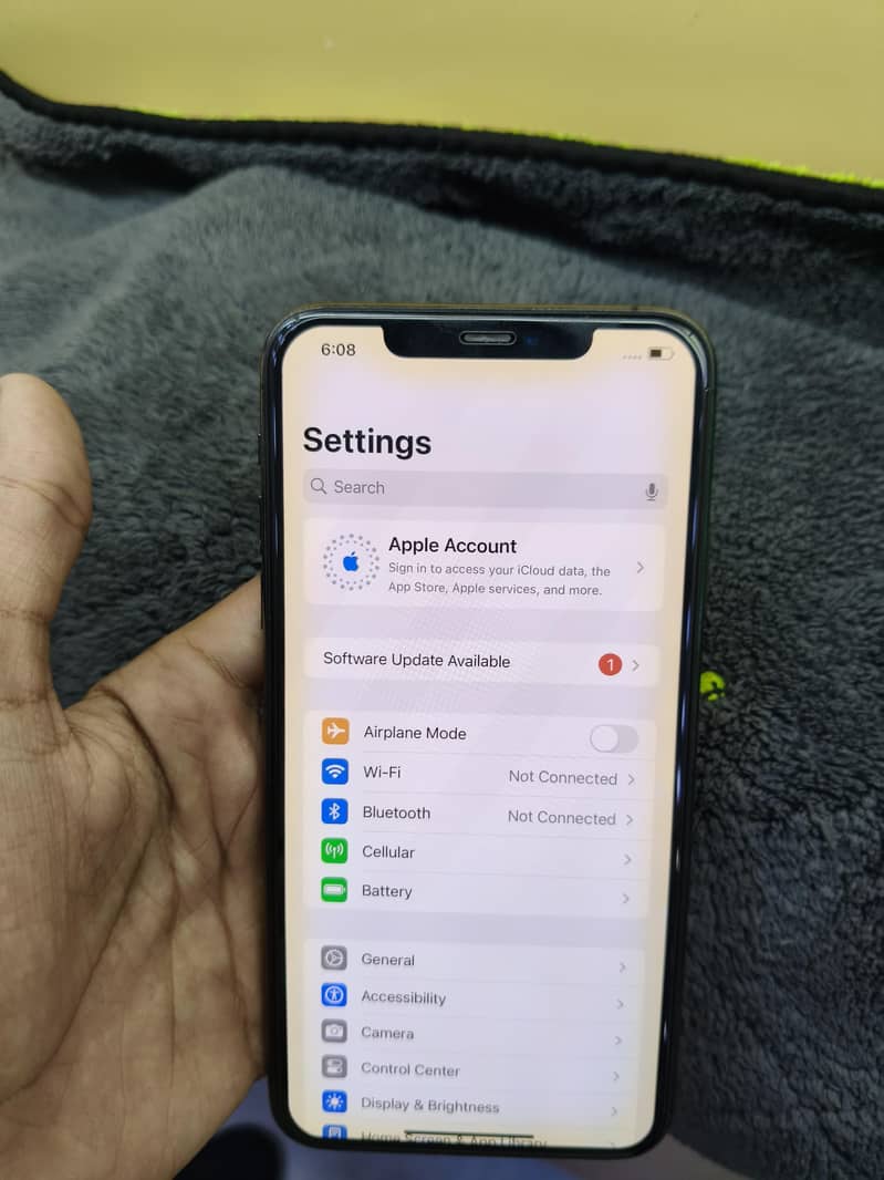 Apple iPhone 11 Pro Max 6