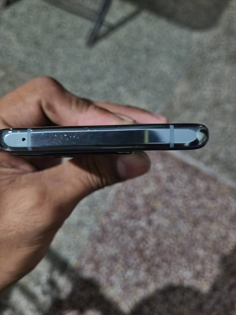One Plus 4