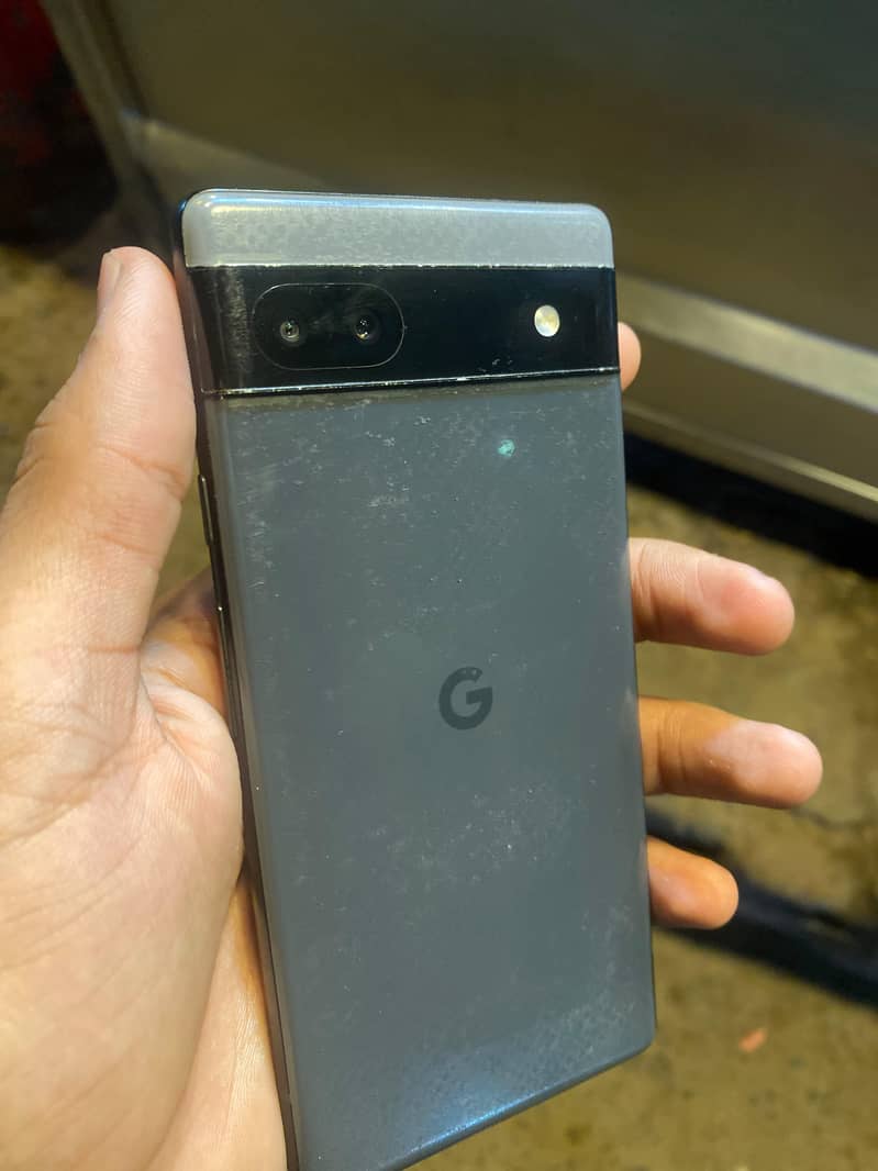 Google Pixel 6a 1