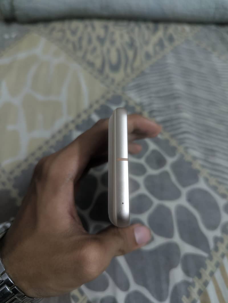 Google Pixel 8 1