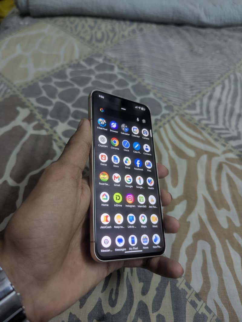 Google Pixel 8 8