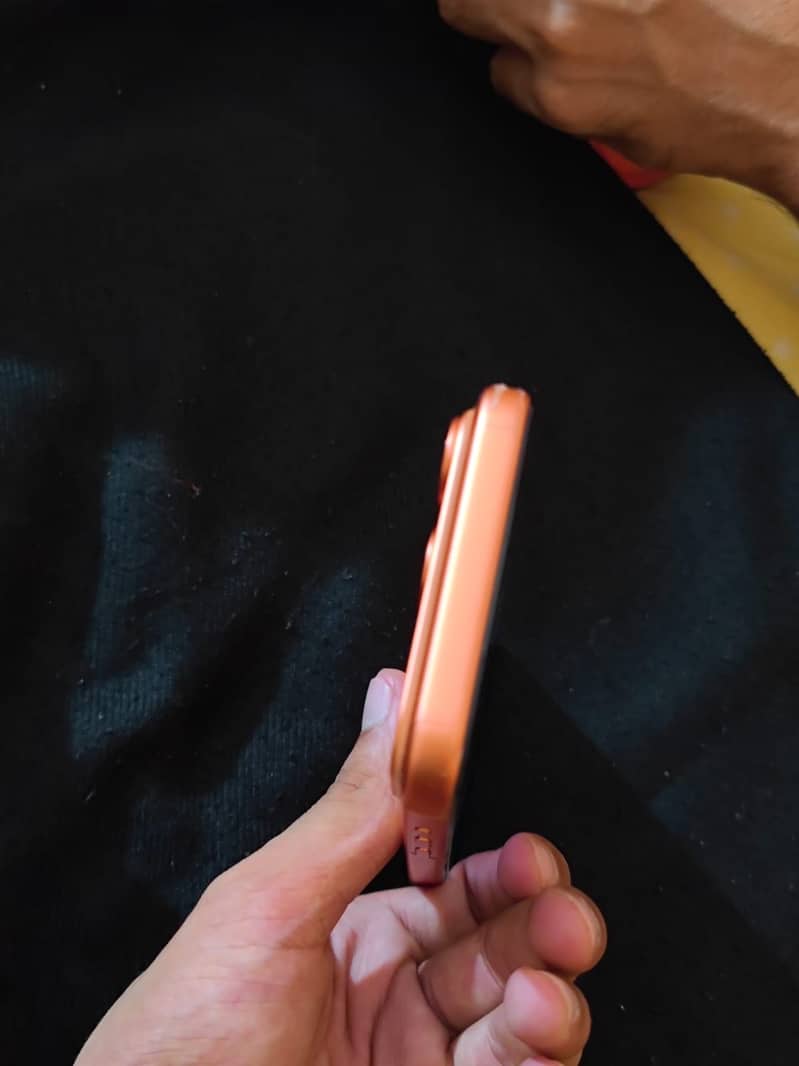 Apple iPhone 17 Pro Max 1
