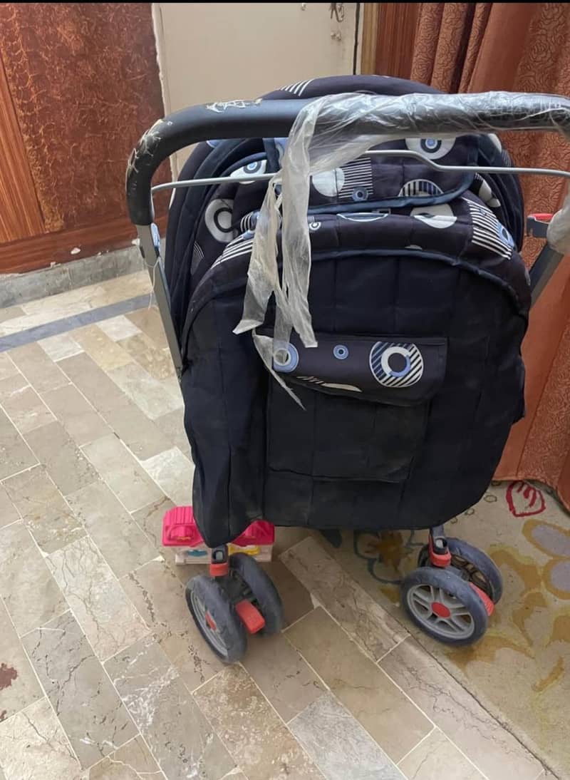 stroller/pram 2