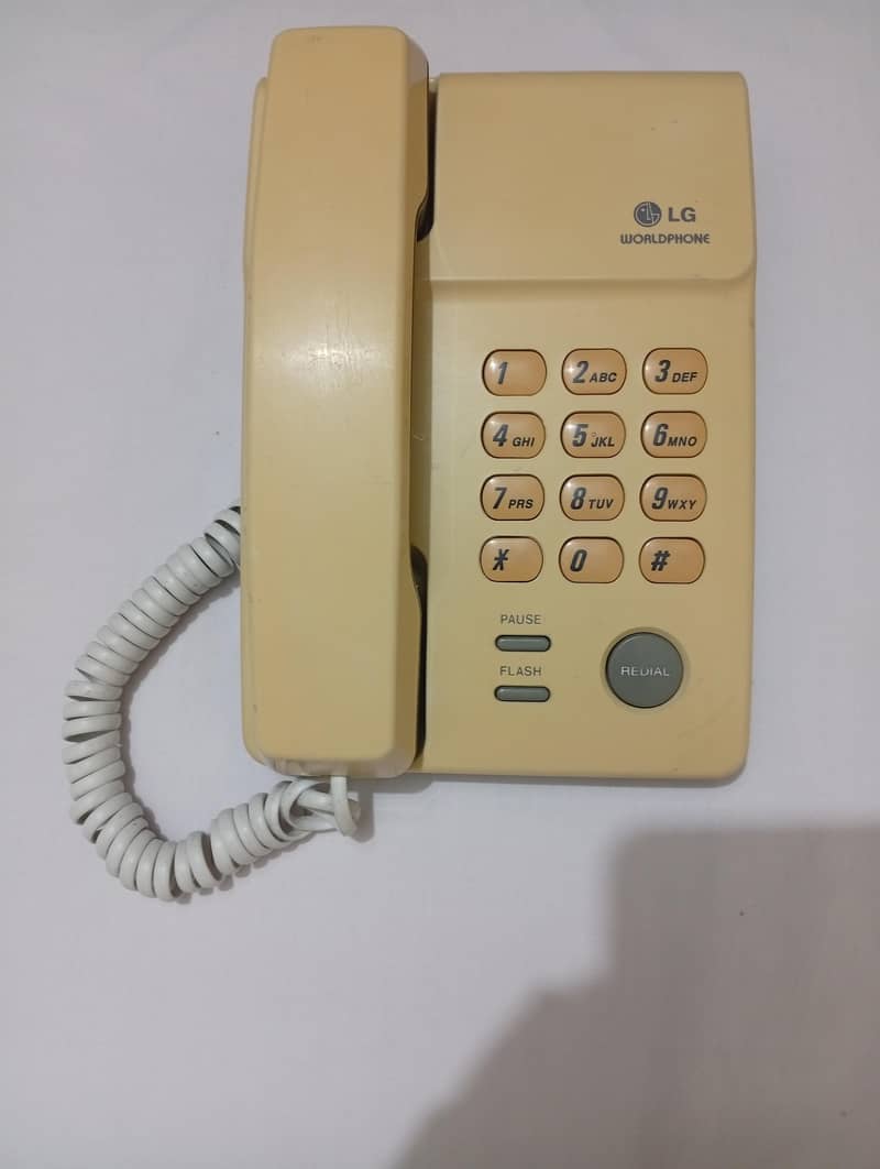 Telephone set 18