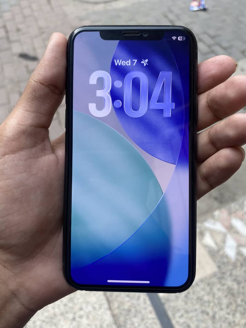 Apple iPhone 11 Pro 3