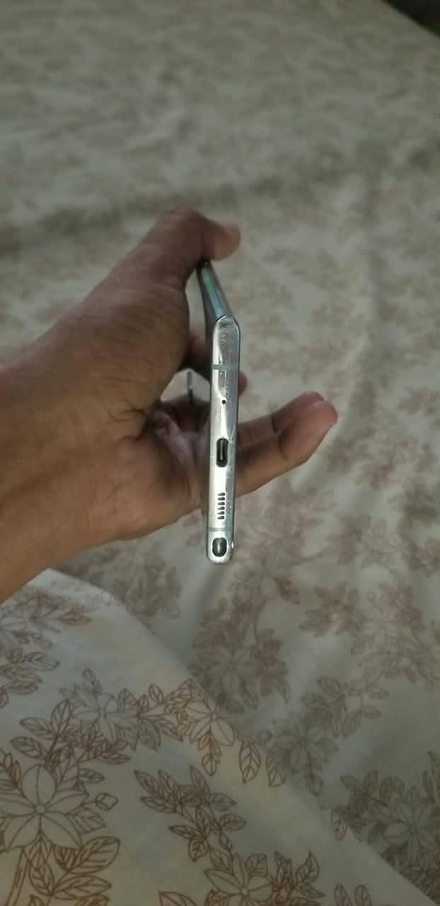 Samsung Mobile Note 10 Plus 4