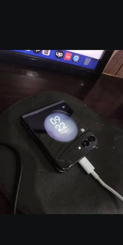 Samsung Mobile Z Flip 5