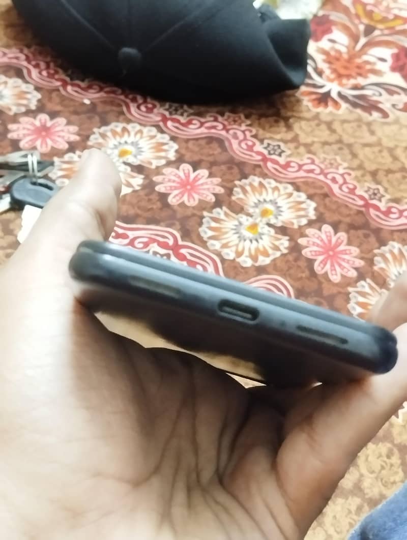 Google Pixel 5 3