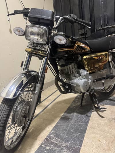 Honda CG 125 Golden Edition