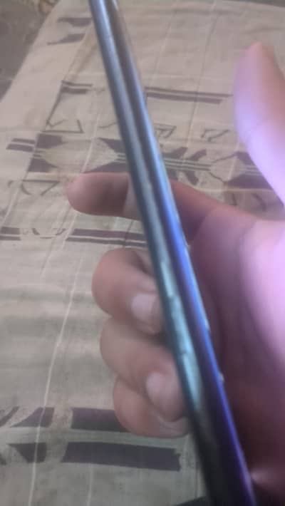 Sharp Aquos Zero 2