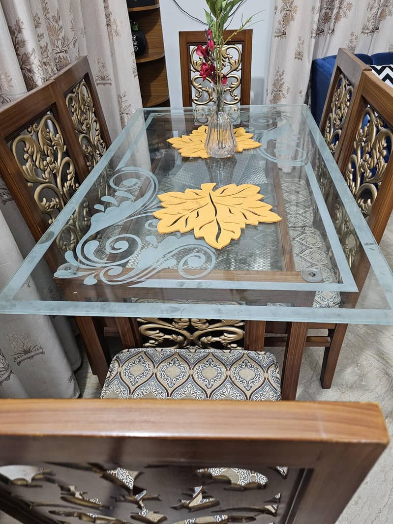 dinning table 3