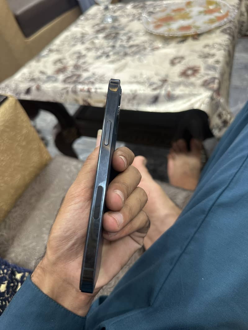 Apple iPhone 12 Pro 5