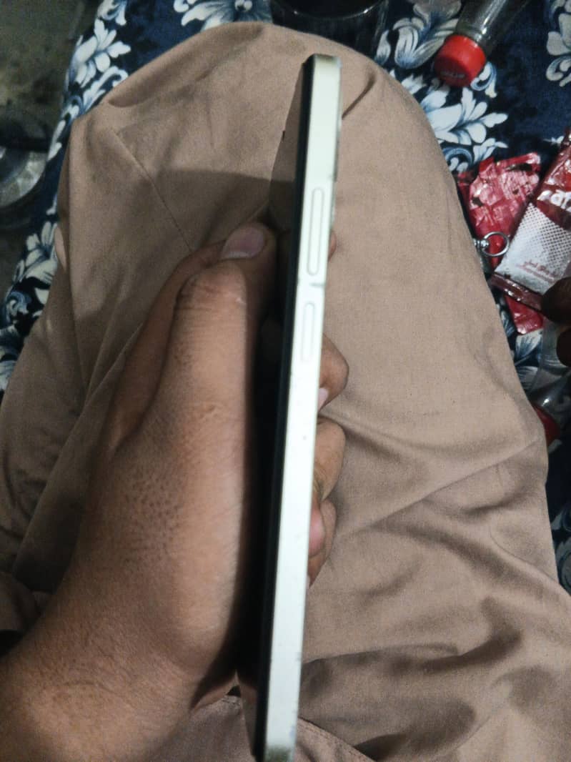 Realme C61 2