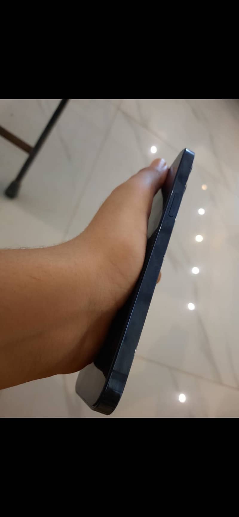 Apple iPhone 12 3