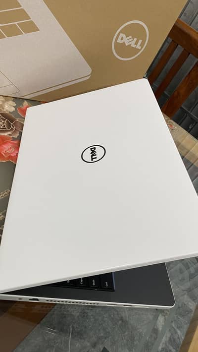 Dell Laptop Complete Box | Core i5 | 12/256 | 2GB AMD Card | 15.6" HD