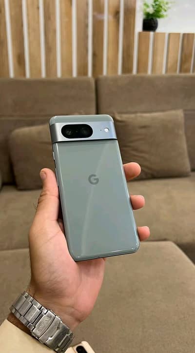Google Pixel 8
