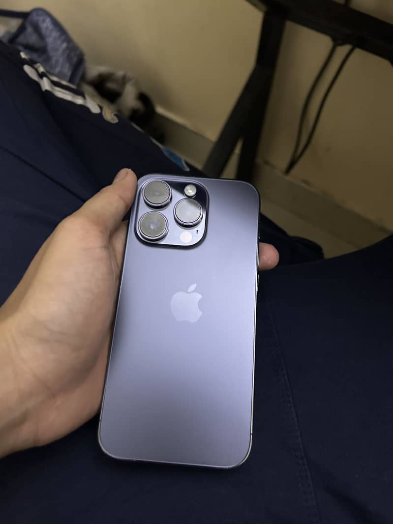 Apple iPhone 14 Pro 3