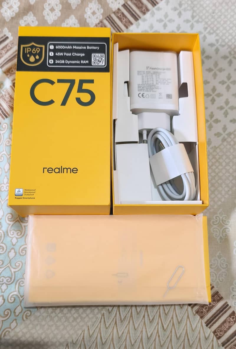 Realme C75 7