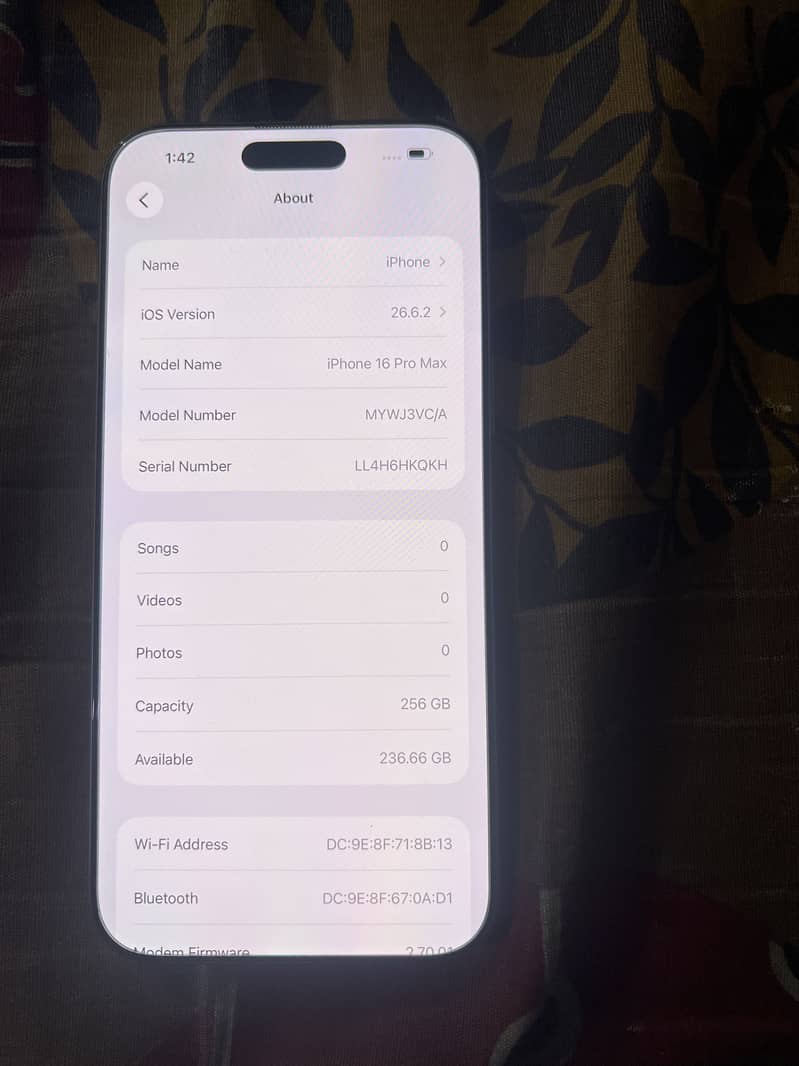Apple iPhone 16 Pro Max 3