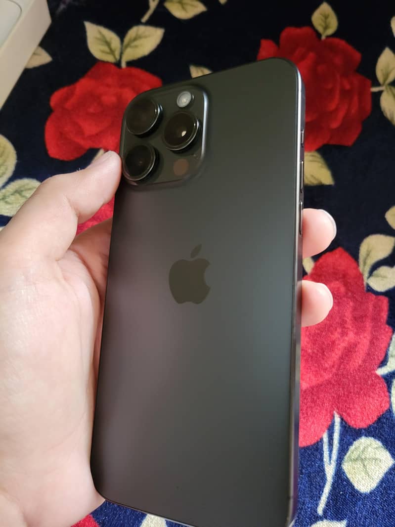Apple iPhone 15 Pro Max jv 5