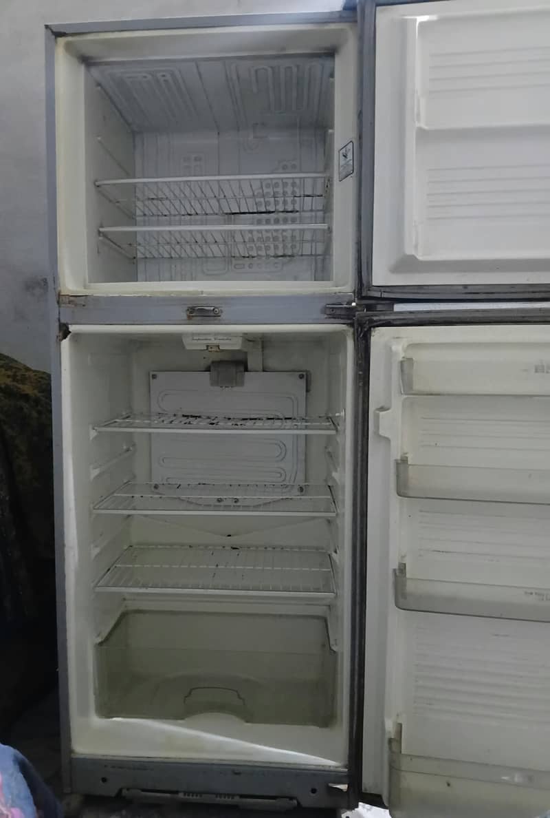 Dawlance Fridge 4