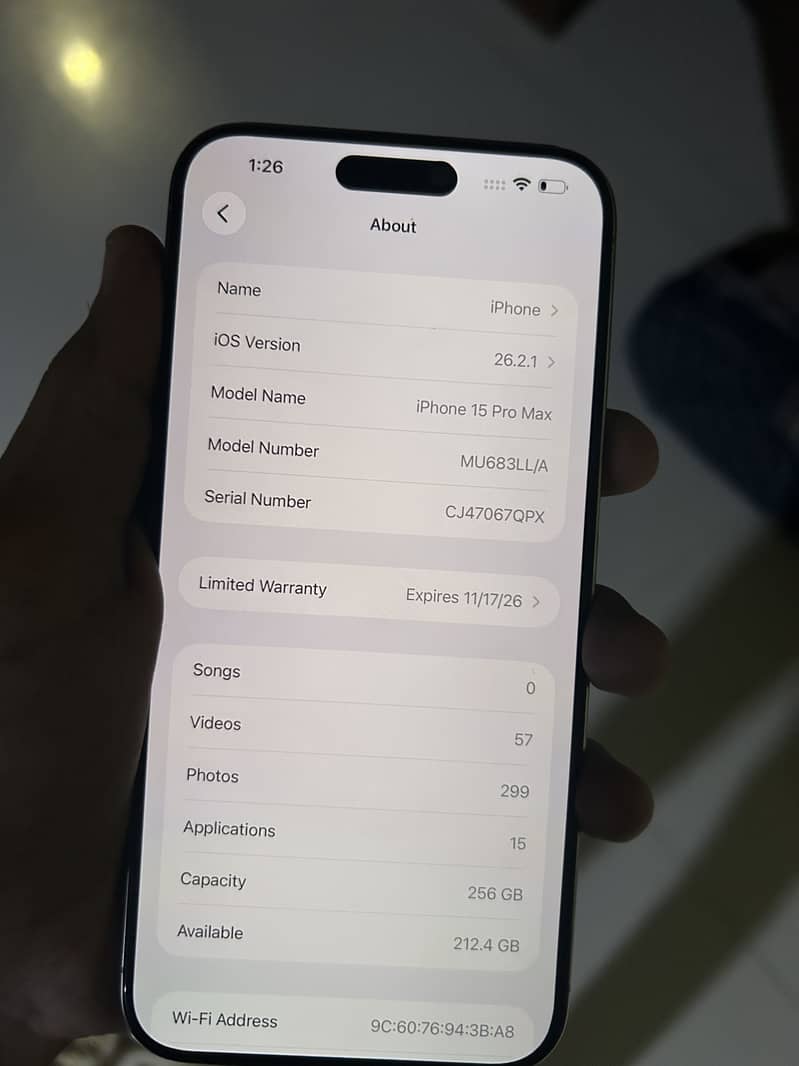 Apple iPhone 15 Pro Max 4