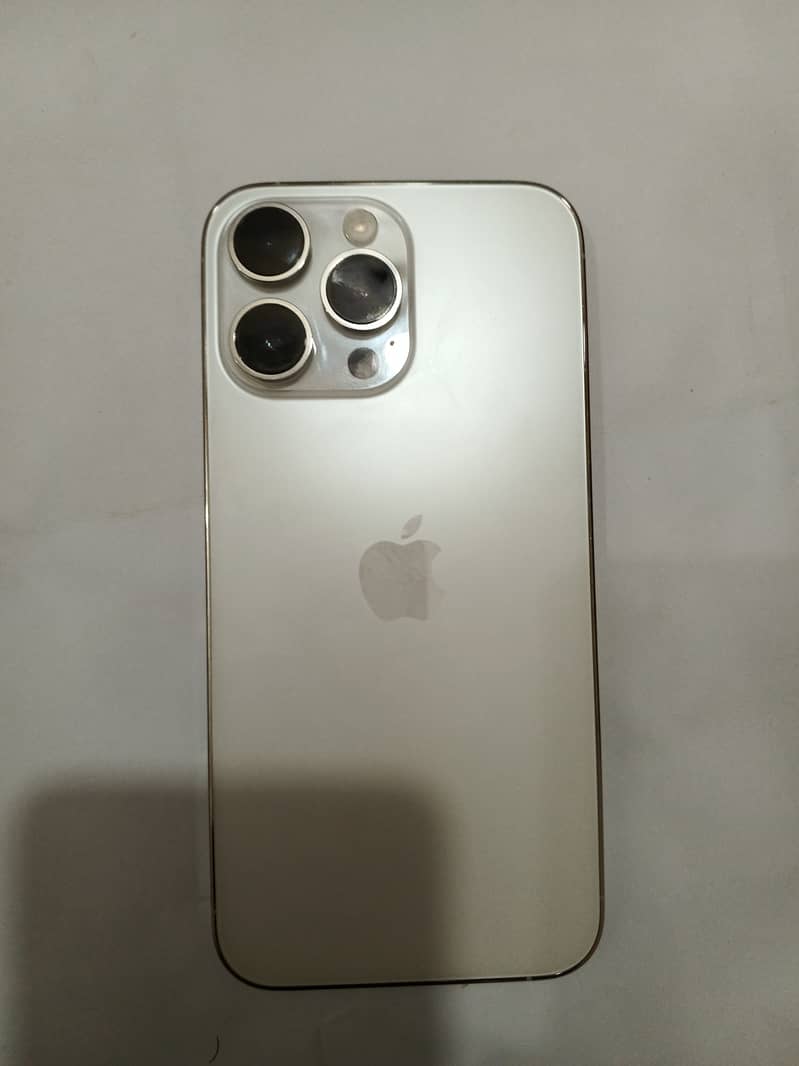 Apple iPhone 14 Pro Max 0