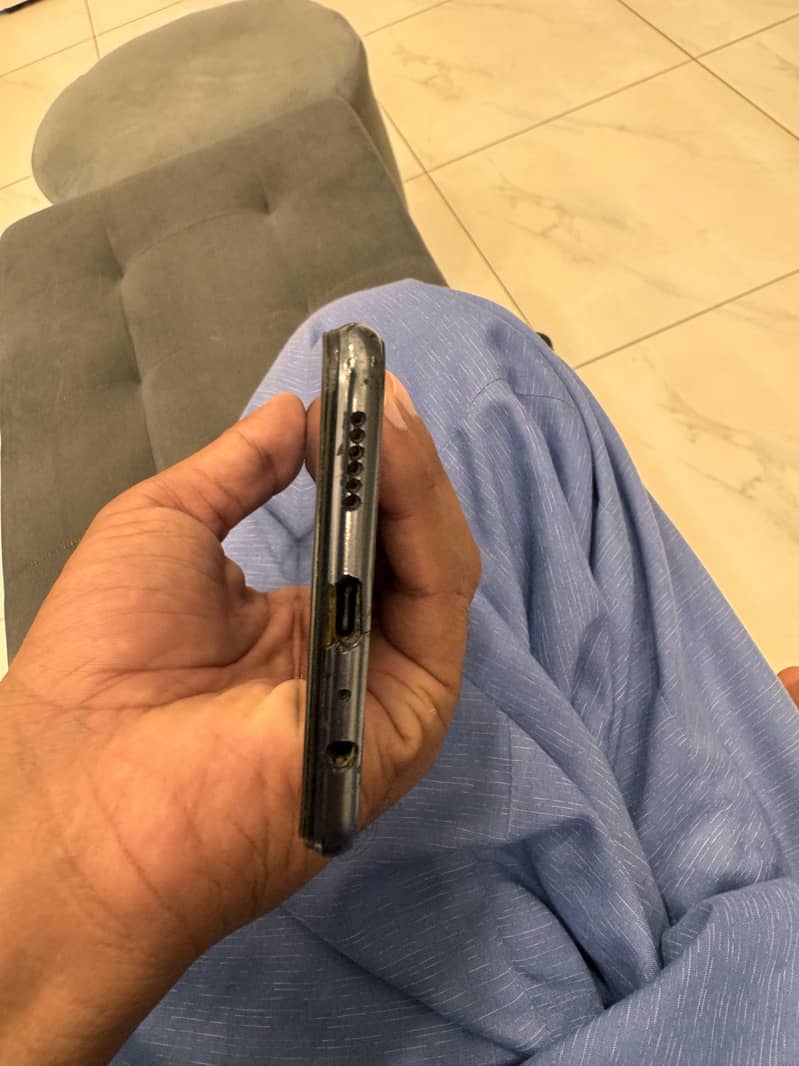 Vivo V21e 2