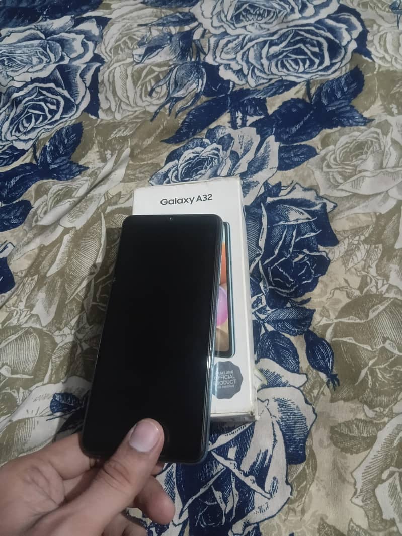 Samsung Mobile A32 10by10 condition 1