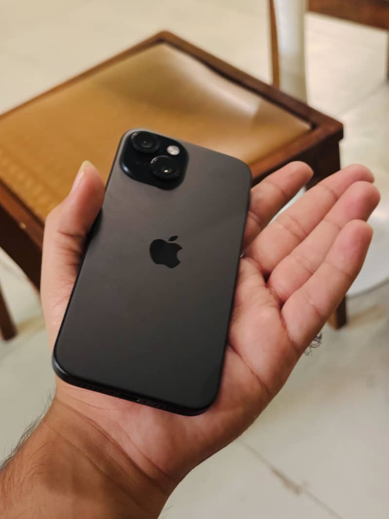 Apple iPhone 15 3