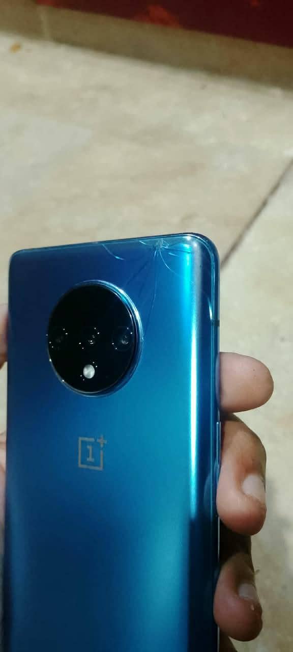 One Plus 7T 4