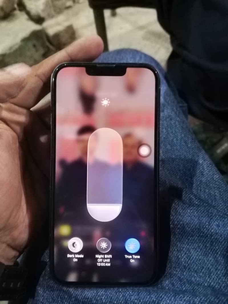Apple iPhone 13 1
