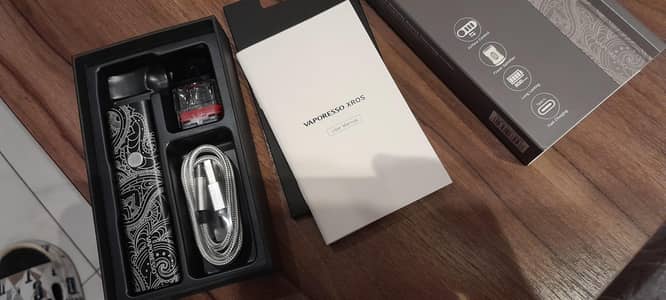 Vaporeessoo Xros Paisley Edition Electronic Device (Complete Box)