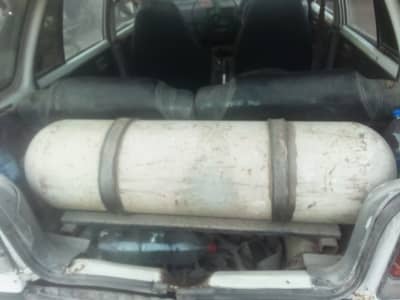 cng kit complete set 50 size cylinder khyber main laga hua ha