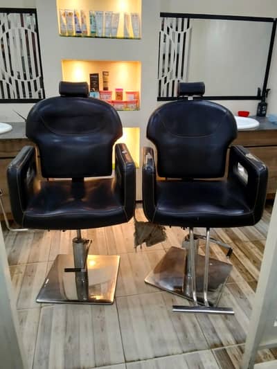 saloon chairs