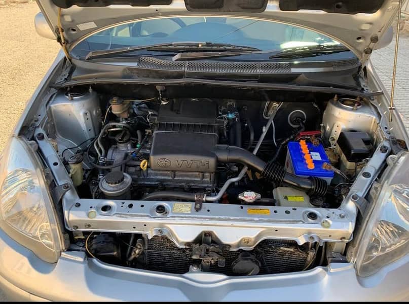 vitz car 7