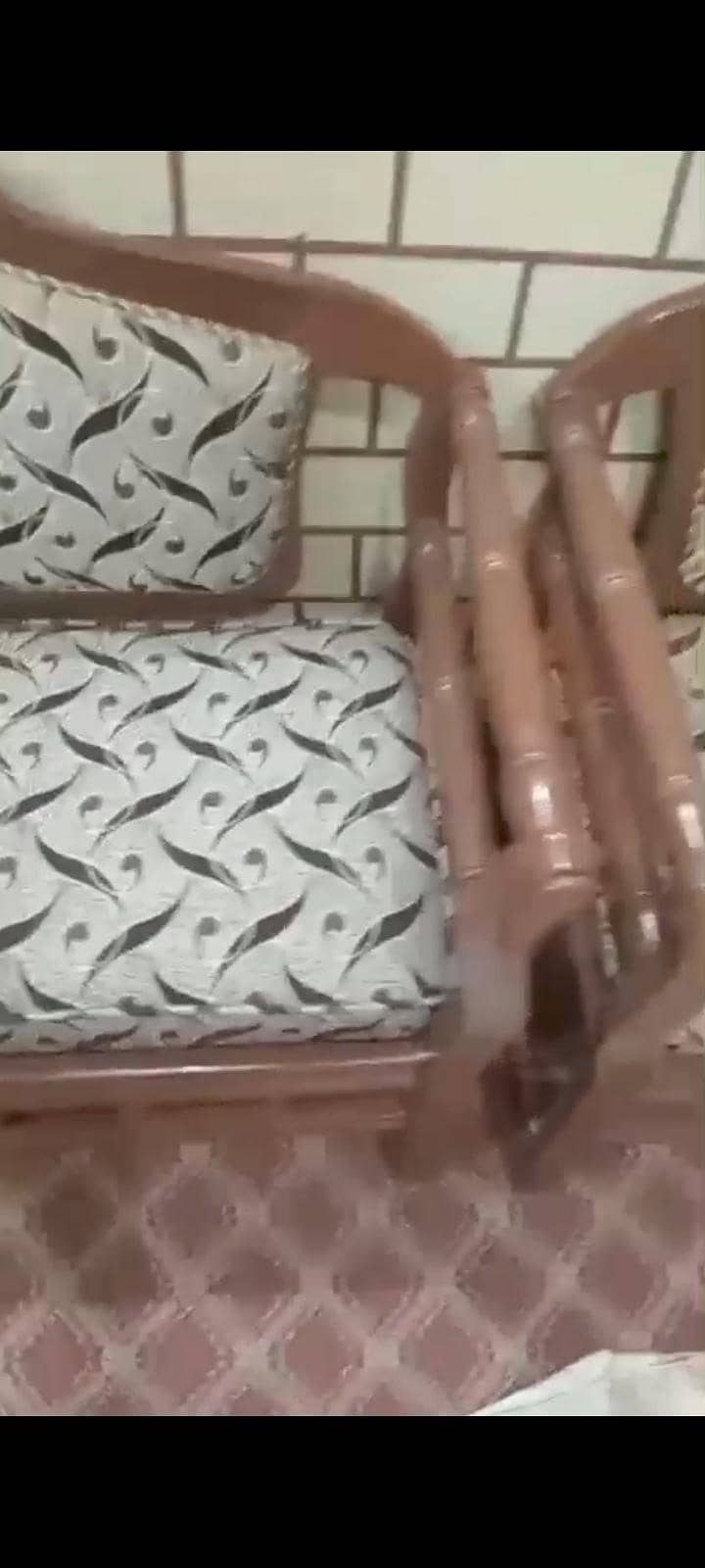 well condition sofa set 1