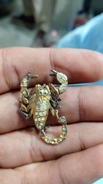835 silver goldplated scorpio brooch untique