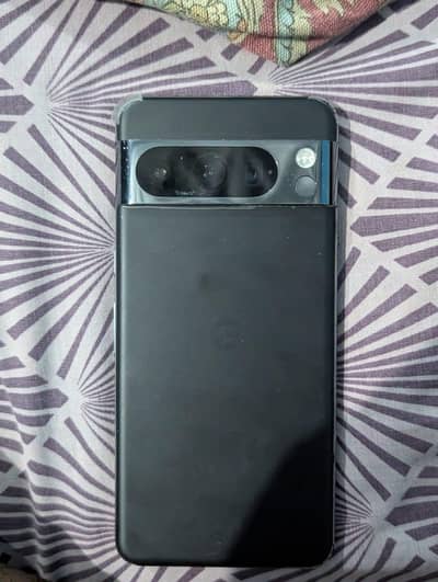 Google Pixel 8 Pro