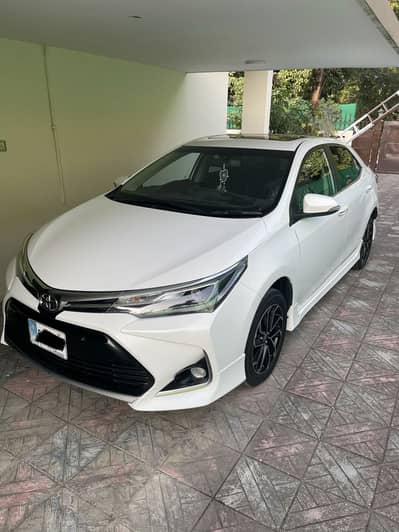 Toyota Altis Grande 2025 black edition bumper to bumper scratchless