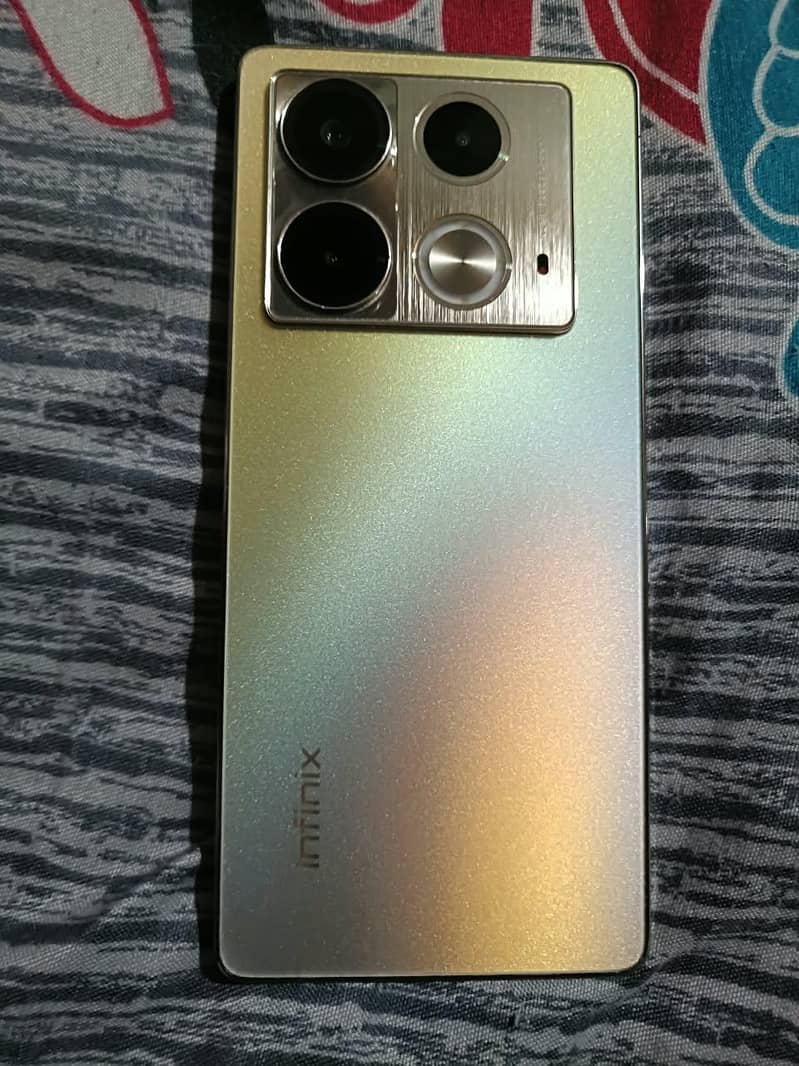 Infinix Note 40 3