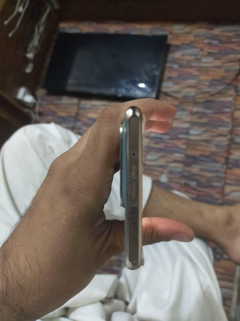 Infinix Zero 30 4
