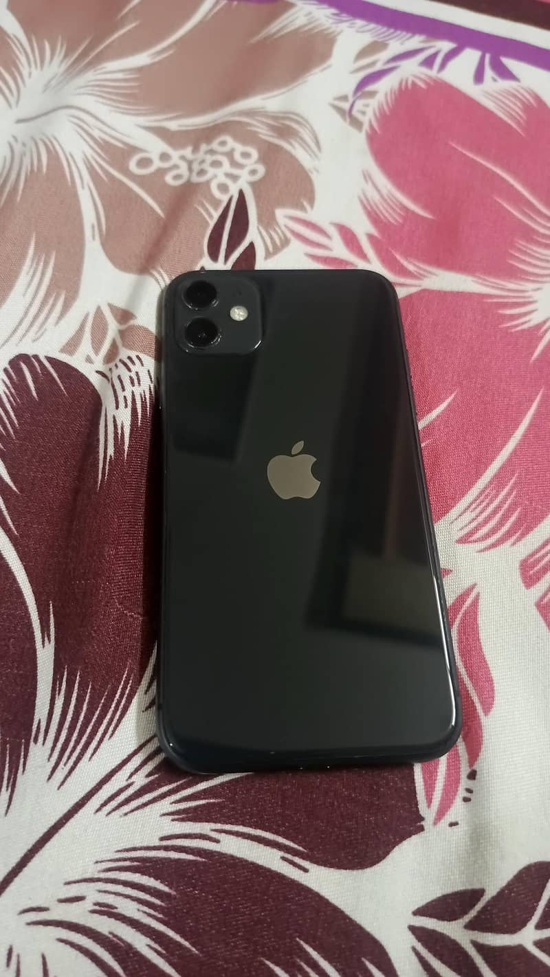 Apple iPhone 11 4