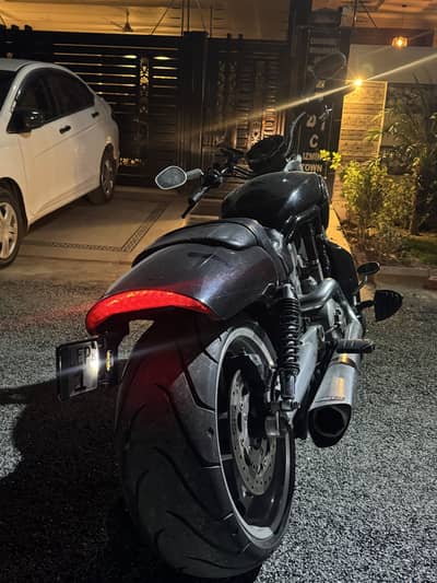 Harley Davidson V-ROD Muscle for sale in good condition