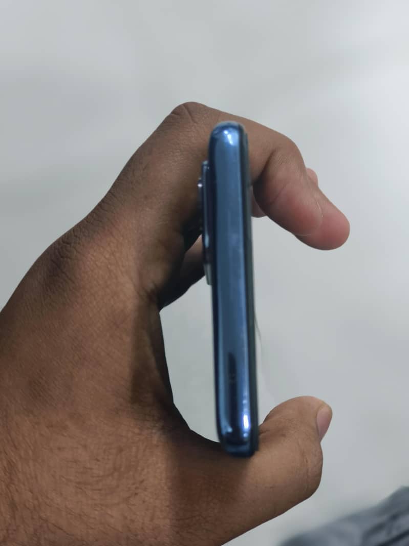 One Plus 9 5g 4