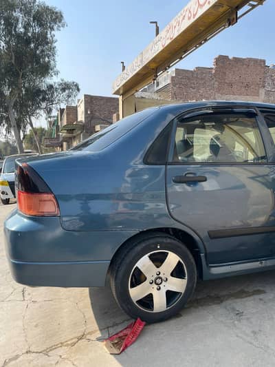 Suzuki Liana 2007